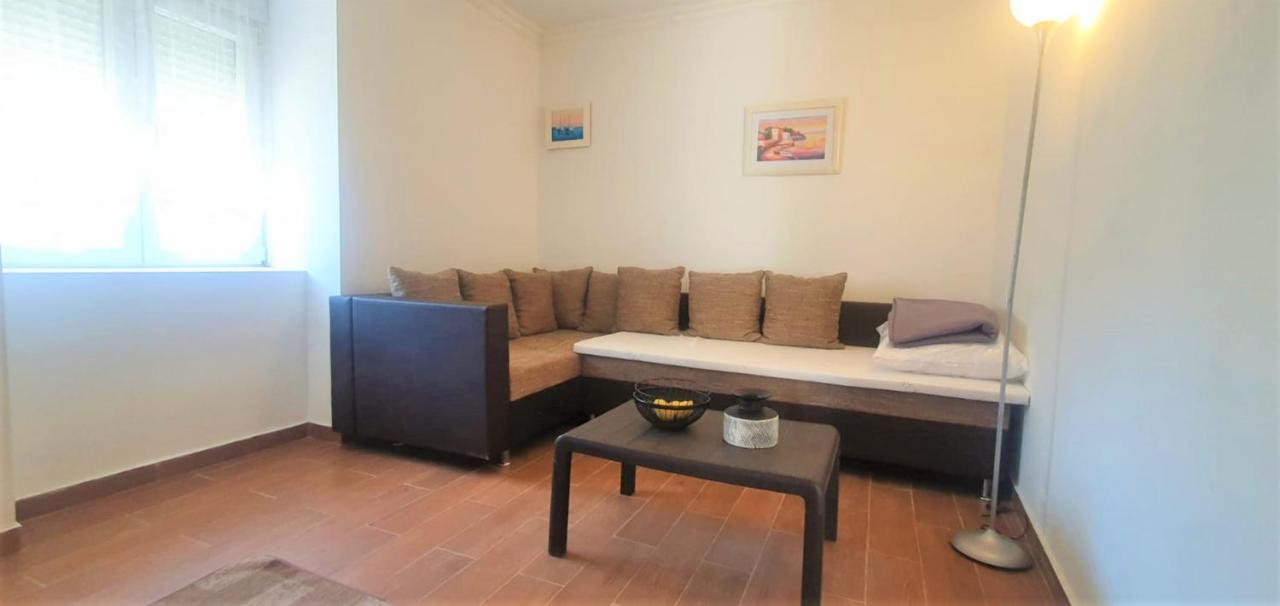 Apartment Fain - Private Parking Zadar Luaran gambar